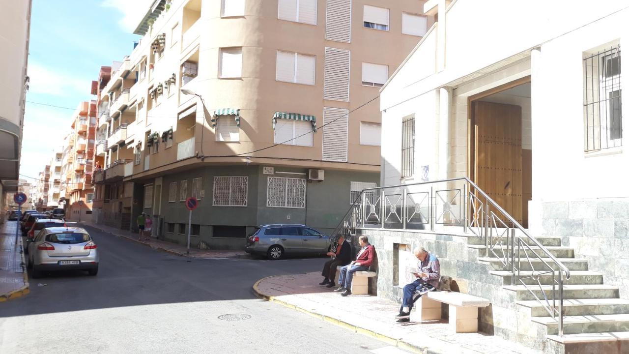Torrevieja Playa Locos Apartment Exterior foto